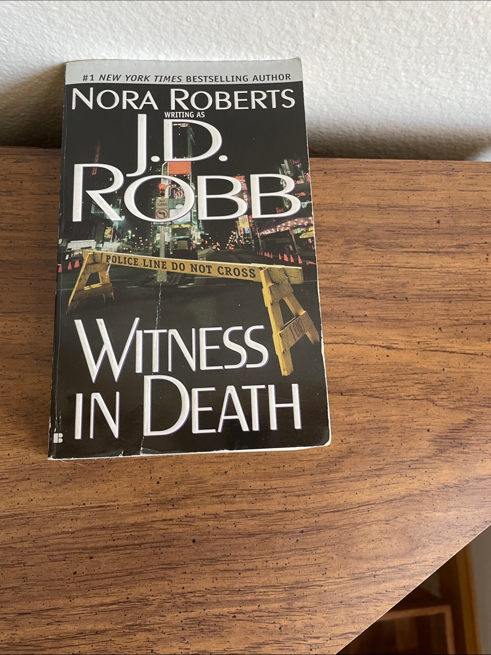 Witness in Death - Black & Blue Cover number sixteen